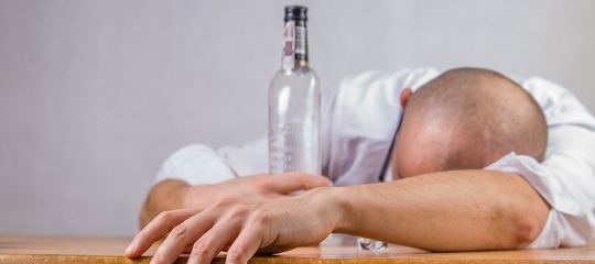 Características de las personas adictas al alcohol