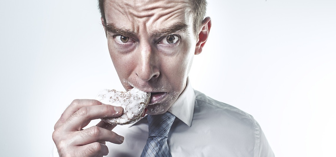 Comer por aburrimiento: cuándo es saludable y cuándo no