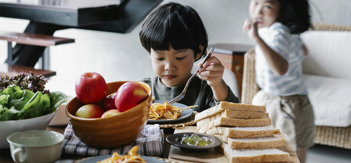 La importancia del equilibrio nutricional en los niños 