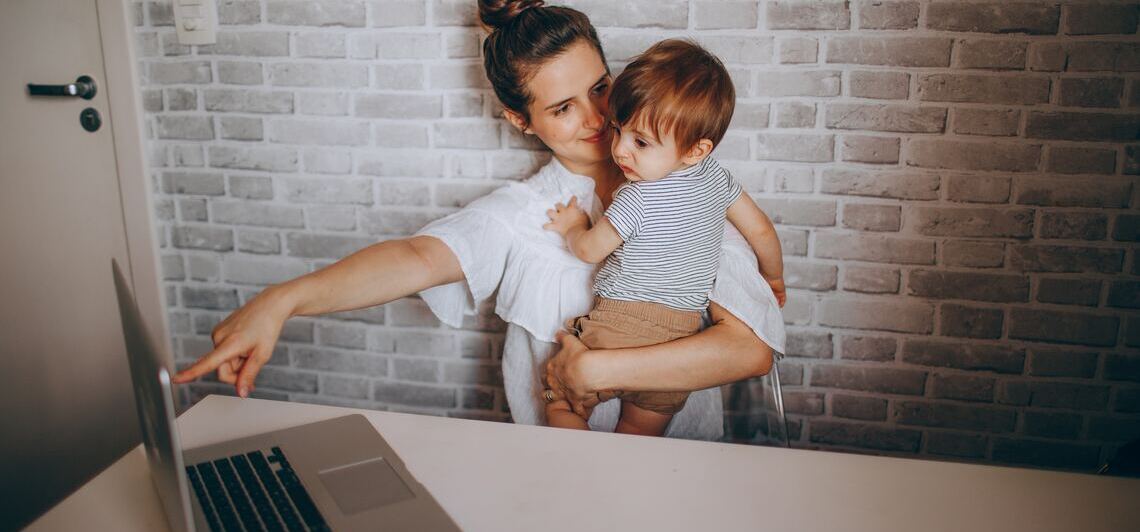 Qué hacer si te sientes culpable por ser madre trabajadora